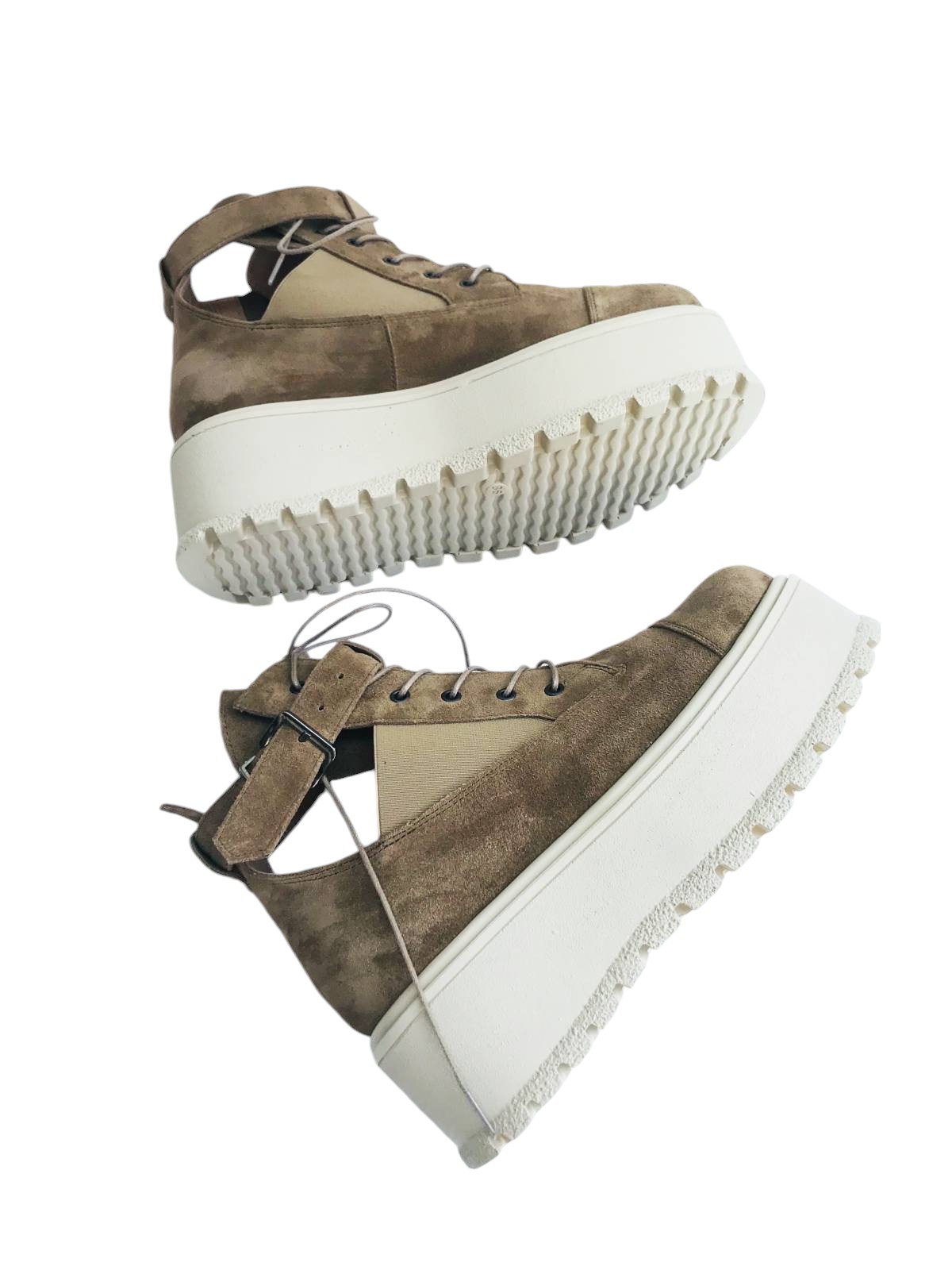 ghete-adonia-04-Photoroom